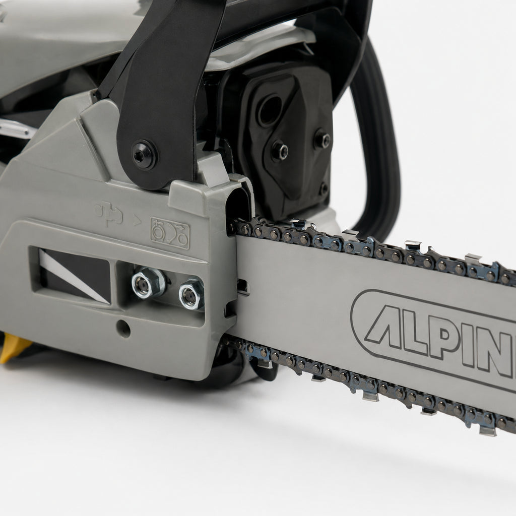 Alpina Italy ACS 47-18 Inch 45cc Petrol Chainsaw with chain speed of 21m/s, Woodworking Power Tool