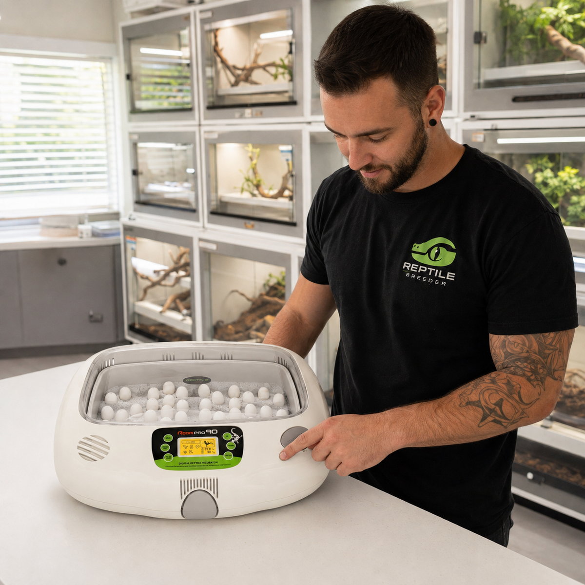 Rcom Egg Incubator Reptile (PX-R90)
